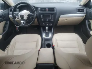 2011 Volkswagen Jetta SEL с VIN 3VWLZ7AJ5BM361174, выставлен на аукционе Copart как лот 44594195 с пробегом 204 030 миль миль и Списание • Salvage title. История ставок и продаж доступна на DreamBid. Изображение 8.
