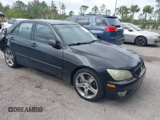 2004 Lexus IS with VIN JTHBD192540092167, listed as a IAAI auction lot 41917995 with 177,031 mi miles and . Bid and sale history available at carsss.com. Image 1.
