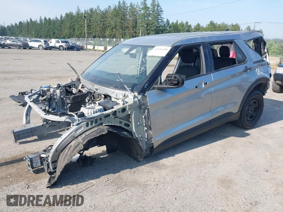 2020 Ford Police Interceptor z VIN 1FM5K8AC1LGC94166, wystawiony jako IAAI lot #42526680 z przebiegiem Nie podano mil oraz . Historia ofert i sprzedaży dostępna na DreamBid. Obrazek 18.