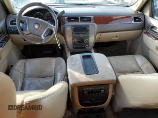 2011 GMC Yukon SLT with VIN 1GKS1CE01BR131442, listed as a Copart auction lot 79490004 with 211,307 mi miles and Salvage Title. Bid and sale history available at carsss.com. Image 8.