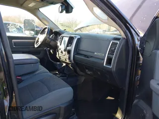 2018 Ram 2500 Big Horn with VIN 3C6UR5DL9JG128010, listed as a IAAI auction lot 41687186 with 79,810 mi miles. Bid and sale history available at carsss.com. Image 5.