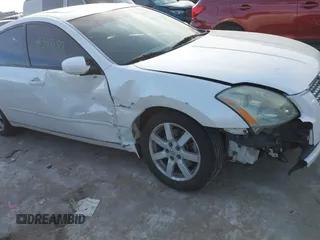 2004 Nissan Maxima SE с VIN 1N4BA41EX4C922079, выставлен на аукционе IAAI как лот 41398188 с пробегом 231 030 миль миль и . История ставок и продаж доступна на DreamBid. Изображение 6.