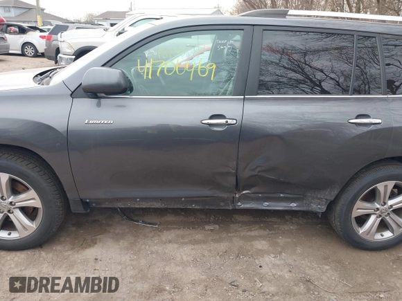 2011 Toyota Highlander Limited with VIN 5TDDK3EH8BS078912, listed as a IAAI auction lot 41706469 with 242,651 mi miles and . Bid and sale history available at DreamBid. Image 14.