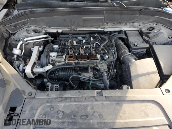 2018 Volvo XC90 Momentum with VIN YV4A22PK2J1374944, listed as a Copart auction lot 54335705 with 100,088 mi miles and Clean Title. Bid and sale history available at DreamBid. Image 12.