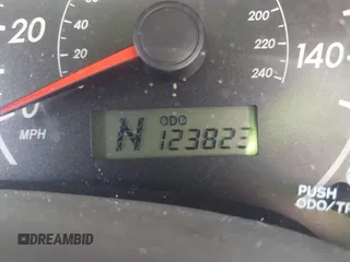 2010 Toyota Corolla z VIN 1NXBU4EE6AZ213324, wystawiony jako IAAI lot #42588669 z przebiegiem 123 823 mil mil oraz . Historia ofert i sprzedaży dostępna na DreamBid. Obrazek 15.