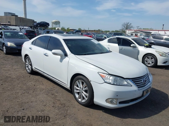 2012 Lexus ES with VIN JTHBK1EG6C2503408, listed as a IAAI auction lot 42139319 with 221,281 mi miles. Bid and sale history available at carsss.com. Image 1.