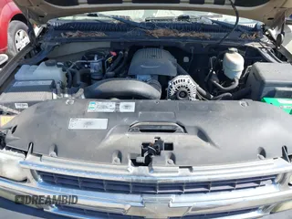 2005 Chevrolet Tahoe LS with VIN 1GNEC13V65J249079, listed as a IAAI auction lot 42127866 with 243,705 mi miles. Bid and sale history available at carsss.com. Image 10.