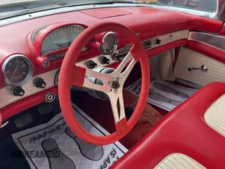1955 Ford Thunderbird с VIN P5FH196050, выставлен на аукционе Copart как лот 57207065 с пробегом 79 924 миль миль и Чистый • Clean title. История ставок и продаж доступна на DreamBid. Изображение 9.