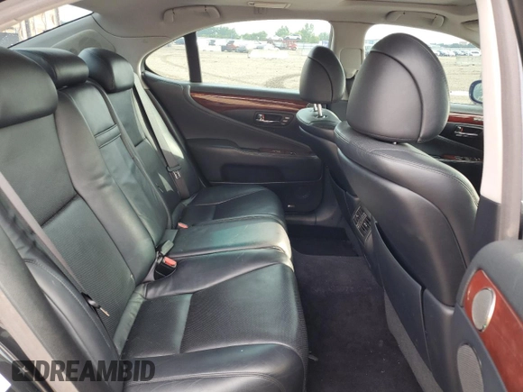 2008 Lexus LS 460 with VIN JTHBL46FX85054681, listed as a Copart auction lot 61207375 with 174,753 mi miles and Salvage title. Bid and sale history available at DreamBid. Image 10.