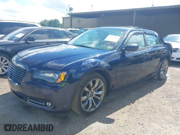2014 Chrysler 300 S z VIN 2C3CCABG7EH281483, wystawiony jako IAAI lot #42272545 z przebiegiem 122 610 mil mil oraz . Historia ofert i sprzedaży dostępna na DreamBid. Obrazek 17.