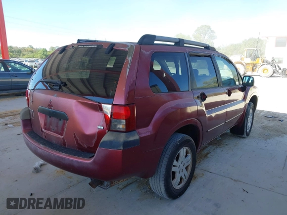 2005 Mitsubishi Endeavor LS with VIN 4A4MM21S05E074605, listed as a IAAI auction lot 41777750 with 105,188 mi miles. Bid and sale history available at carsss.com. Image 4.