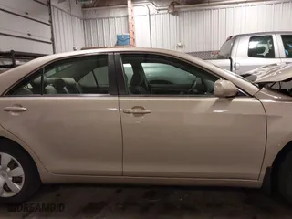 2007 Toyota Camry CE with VIN 4T1BE46K47U022527, listed as a IAAI auction lot 41779921 with 52,788 mi miles. Bid and sale history available at carsss.com. Image 13.