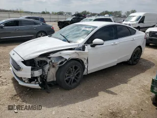 2018 Ford Fusion SE z VIN 3FA6P0H7XJR127434, wystawiony jako Copart lot #53557745 z przebiegiem 109 759 mil mil oraz Szkoda całkowita • Salvage title. Historia ofert i sprzedaży dostępna na DreamBid. Obrazek 1.