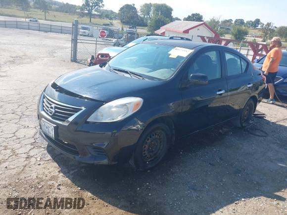 2014 Nissan Versa SV with VIN 3N1CN7AP2EL836604, listed as a IAAI auction lot 40574887 with 105,057 mi miles. Bid and sale history available at carsss.com. Image 17.