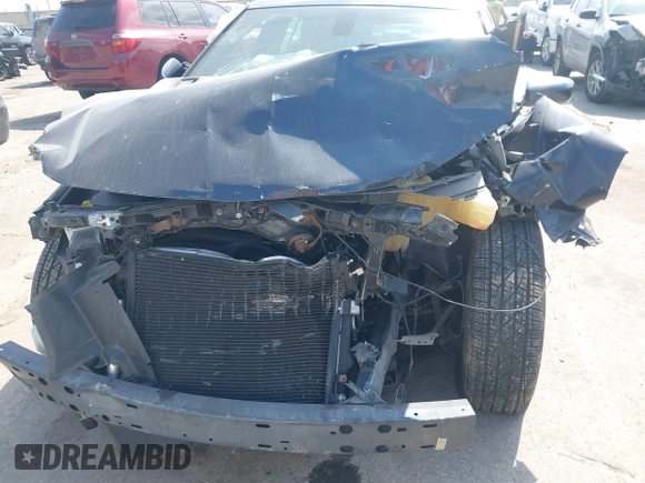 2015 Chrysler 300 S with VIN 2C3CCAGG3FH876440, listed as a IAAI auction lot 42055766 with Not provided miles and . Bid and sale history available at DreamBid. Image 12.