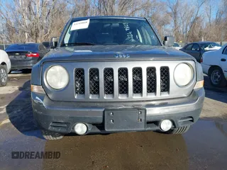 2012 Jeep Patriot Sport with VIN 1C4NJRBB9CD563258, listed as a IAAI auction lot 41249868 with 173,844 mi miles. Bid and sale history available at carsss.com. Image 6.