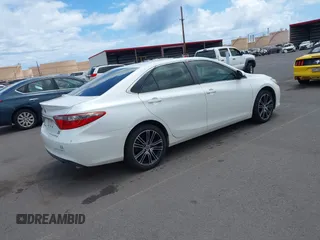 2016 Toyota Camry XLE z VIN 4T1BF1FK3GU141570, wystawiony jako IAAI lot #42348935 z przebiegiem 29 174 mil mil oraz . Historia ofert i sprzedaży dostępna na DreamBid. Obrazek 4.
