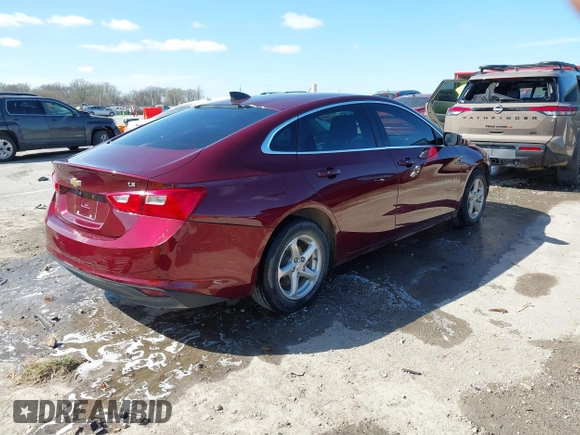 2016 Chevrolet Malibu LS z VIN 1G1ZB5ST0GF220793, wystawiony jako IAAI lot #41813458 z przebiegiem 83 315 mil mil oraz . Historia ofert i sprzedaży dostępna na DreamBid. Obrazek 4.