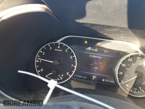 2017 Nissan Maxima SV with VIN 1N4AA6AP3HC372495, listed as a Copart auction lot 53299345 with 177,626 mi miles and Salvage Title. Bid and sale history available at DreamBid. Image 9.