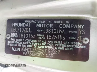 2002 Hyundai Accent GL with VIN KMHCG35CX2U199532, listed as a IAAI auction lot 41839270 with 200,232 mi miles. Bid and sale history available at carsss.com. Image 9.