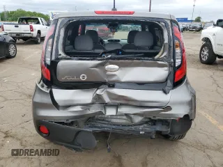 2019 Kia Soul z VIN KNDJN2A26K7669899, wystawiony jako Copart lot #58374875 z przebiegiem 48 076 mil mil oraz Szkoda całkowita • Salvage title. Historia ofert i sprzedaży dostępna na DreamBid. Obrazek 6.