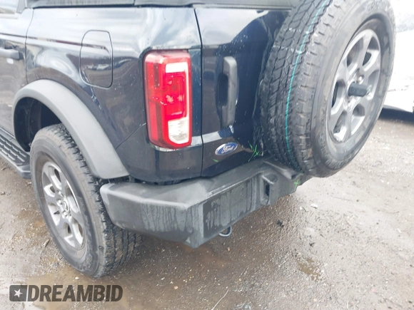 2021 Ford Bronco with VIN 1FMDE5BH8MLA83132, listed as a IAAI auction lot 41729825 with 31,192 mi miles and . Bid and sale history available at DreamBid. Image 17.