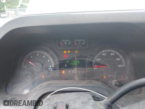 2011 Ford Econoline Cargo Commercial z VIN 1FTNE2EW0BDA59853, wystawiony jako IAAI lot #42347177 z przebiegiem 170 881 mil mil oraz . Historia ofert i sprzedaży dostępna na DreamBid. Obrazek 7.