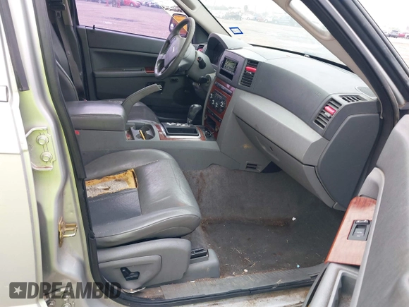 2007 Jeep Grand Cherokee Limited z VIN 1J8HS58P77C501142, wystawiony jako IAAI lot #40972047 z przebiegiem 153 679 mil mil oraz . Historia ofert i sprzedaży dostępna na DreamBid. Obrazek 5.