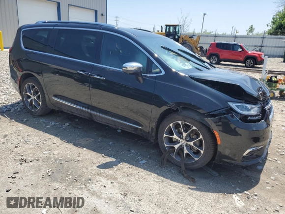 2021 Chrysler Pacifica Limited z VIN 2C4RC3GG3MR581931, wystawiony jako Copart lot #59313964 z przebiegiem 17 mil mil oraz Szkoda całkowita • Salvage title. Historia ofert i sprzedaży dostępna na DreamBid. Obrazek 4.