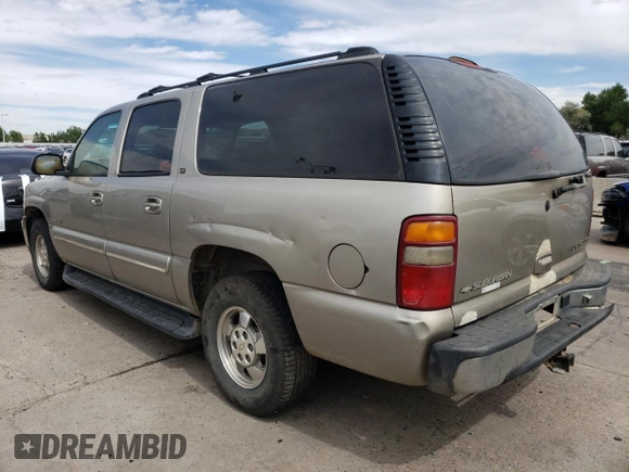 2000 Chevrolet Suburban LT with VIN 3GNFK16T8YG136323, listed as a Copart auction lot 68265064 with 452,126 mi miles and Clean Title. Bid and sale history available at carsss.com. Image 2.