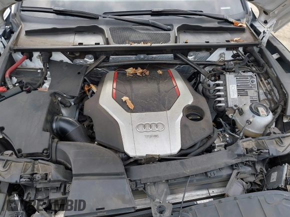 2018 Audi SQ5 Prestige with VIN WA1C4AFYXJ2098314, listed as a IAAI auction lot 41654163 with 62,503 mi miles and . Bid and sale history available at DreamBid. Image 10.