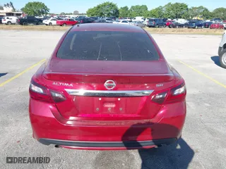 2018 Nissan Altima 2.5 SV with VIN 1N4AL3AP5JC139359, listed as a IAAI auction lot 41814622 with 50,519 mi miles. Bid and sale history available at carsss.com. Image 16.