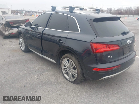 2019 Audi Q5 Premium Plus z VIN WA1BNAFY7K2038226, wystawiony jako IAAI lot #41374252 z przebiegiem 94 054 mil mil oraz . Historia ofert i sprzedaży dostępna na DreamBid. Obrazek 3.