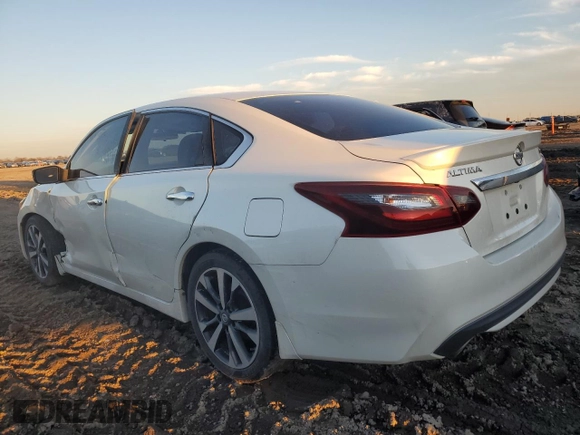 2017 Nissan Altima SV with VIN 1N4AL3APXHC496692, listed as a Copart auction lot 43218875 with 62,007 mi miles and Salvage Title. Bid and sale history available at carsss.com. Image 2.