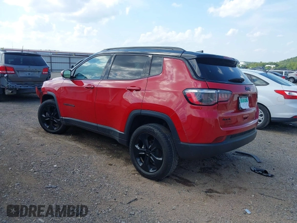 2021 Jeep Compass Latitude z VIN 3C4NJDBB5MT603608, wystawiony jako IAAI lot #40036775 z przebiegiem 61 257 mil mil oraz . Historia ofert i sprzedaży dostępna na DreamBid. Obrazek 3.