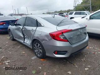 2018 Honda Civic Sedan EX with VIN 19XFC2F72JE034905, listed as a IAAI auction lot 40464574 with 68,942 mi miles. Bid and sale history available at carsss.com. Image 3.