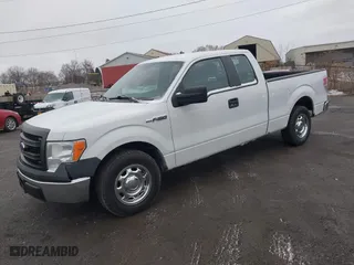 2014 Ford F-150 XL with VIN 1FTEX1CM8EFA95014, listed as a IAAI auction lot 41743068 with 202,753 mi miles. Bid and sale history available at carsss.com. Image 17.