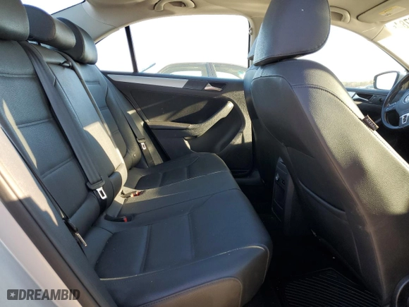2011 Volkswagen Jetta Sedan TDI with VIN 3VWLL7AJ2BM094142, listed as a Copart auction lot 83696784 with 195,556 mi miles and Salvage Title. Bid and sale history available at carsss.com. Image 10.