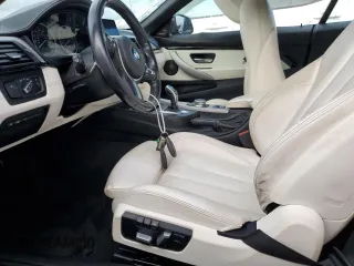 2018 BMW 4 Series 440i z VIN WBA4Z5C5XJEA32809, wystawiony jako Copart lot #73156684 z przebiegiem Nie podano mil oraz Szkoda całkowita • Salvage title. Historia ofert i sprzedaży dostępna na DreamBid. Obrazek 7.