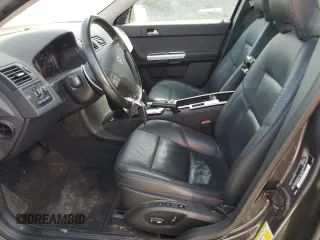 2011 Volvo V50 с VIN YV1672MW3B2602490, выставлен на аукционе Copart как лот 71265114 с пробегом 123 162 миль миль и На запчасти • Non repairable. История ставок и продаж доступна на DreamBid. Изображение 7.