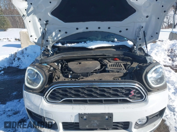 2018 MINI Countryman Cooper S z VIN WMZYT5C39J3E19190, wystawiony jako IAAI lot #41364349 z przebiegiem 44 941 mil mil oraz . Historia ofert i sprzedaży dostępna na DreamBid. Obrazek 10.