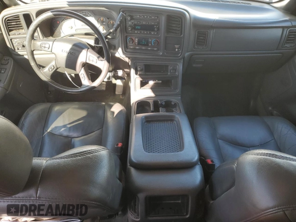 2005 GMC Sierra 1500 with VIN 1GTHC29215E161722, listed as a Copart auction lot 53283965 with 112,857 mi miles and Salvage Title. Bid and sale history available at DreamBid. Image 8.