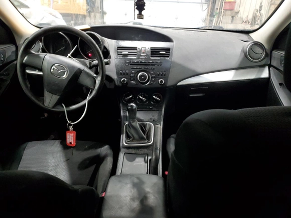 2013 Mazda 3 GX with VIN JM1BL1KF5D1727545, listed as a Copart auction lot 81896933 with 171,426 mi miles and Salvage Title. Bid and sale history available at carsss.com. Image 8.