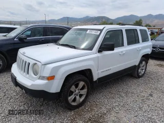 2014 Jeep Patriot Latitude z VIN 1C4NJRFB0ED760056, wystawiony jako Copart lot #58931465 z przebiegiem 192 469 mil mil oraz Szkoda całkowita • Salvage title. Historia ofert i sprzedaży dostępna na DreamBid. Obrazek 1.