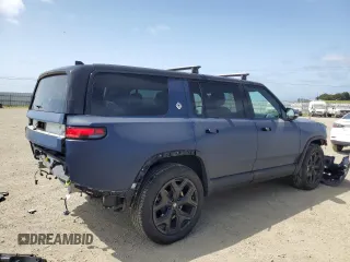 2023 Rivian R1S Adventure z VIN 7PDSGBBA5PN024306, wystawiony jako Copart lot #53980375 z przebiegiem 10 389 mil mil oraz Szkoda całkowita • Salvage title. Historia ofert i sprzedaży dostępna na DreamBid. Obrazek 3.