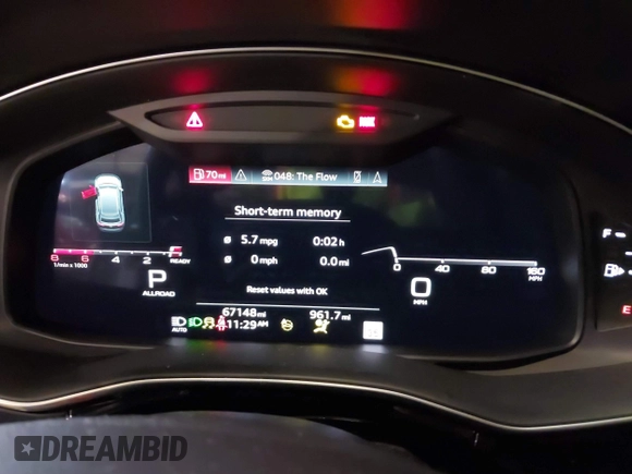 2021 Audi Q8 Prestige z VIN WA1FVAF18MD026128, wystawiony jako IAAI lot #41254457 z przebiegiem 67 148 mil mil oraz . Historia ofert i sprzedaży dostępna na DreamBid. Obrazek 7.