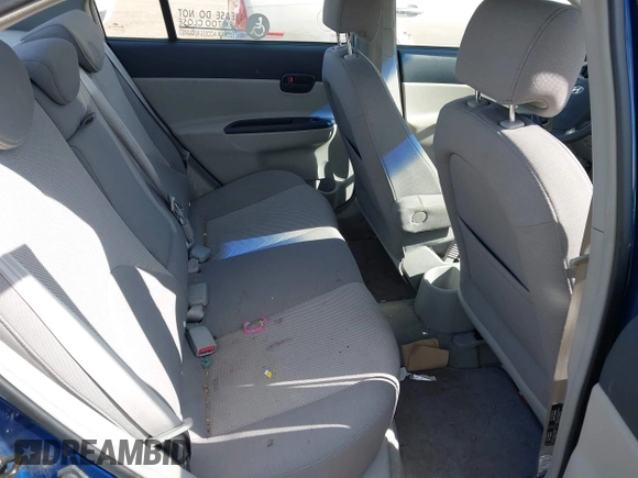 2006 Hyundai Accent GLS with VIN KMHCN46C86U055221, listed as a IAAI auction lot 42028714 with 1 mi miles. Bid and sale history available at carsss.com. Image 8.