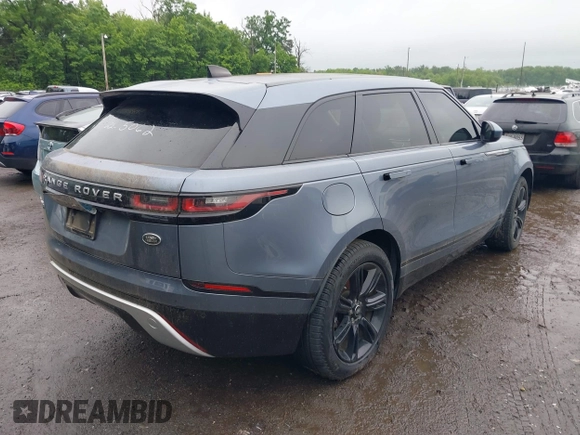 2020 Land Rover Range Rover Velar S with VIN SALYB2EXXLA275509, listed as a IAAI auction lot 39166336 with 37,375 mi miles and . Bid and sale history available at DreamBid. Image 4.