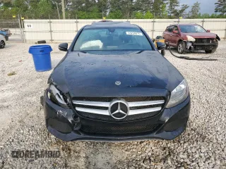 2018 Mercedes-Benz C 300 with VIN 55SWF4JB6JU251221, listed as a Copart auction lot 53234015 with 47,257 mi miles and Salvage title. Bid and sale history available at DreamBid. Image 5.