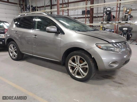 2009 Nissan Murano SL with VIN JN8AZ18W69W206222, listed as a IAAI auction lot 41984462 with 171,217 mi miles. Bid and sale history available at carsss.com. Image 1.